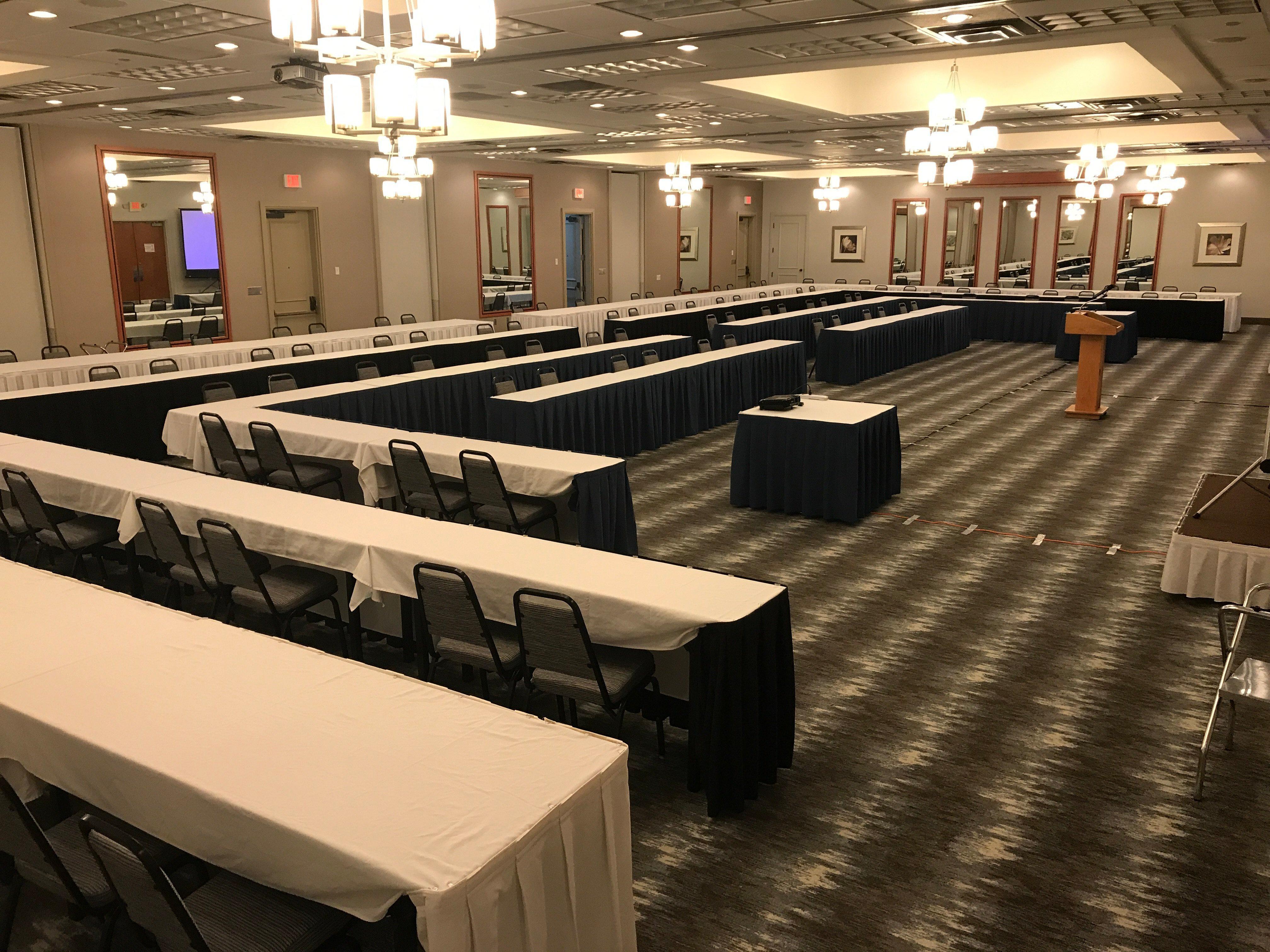 Holiday Inn Martinsburg By Ihg Εξωτερικό φωτογραφία