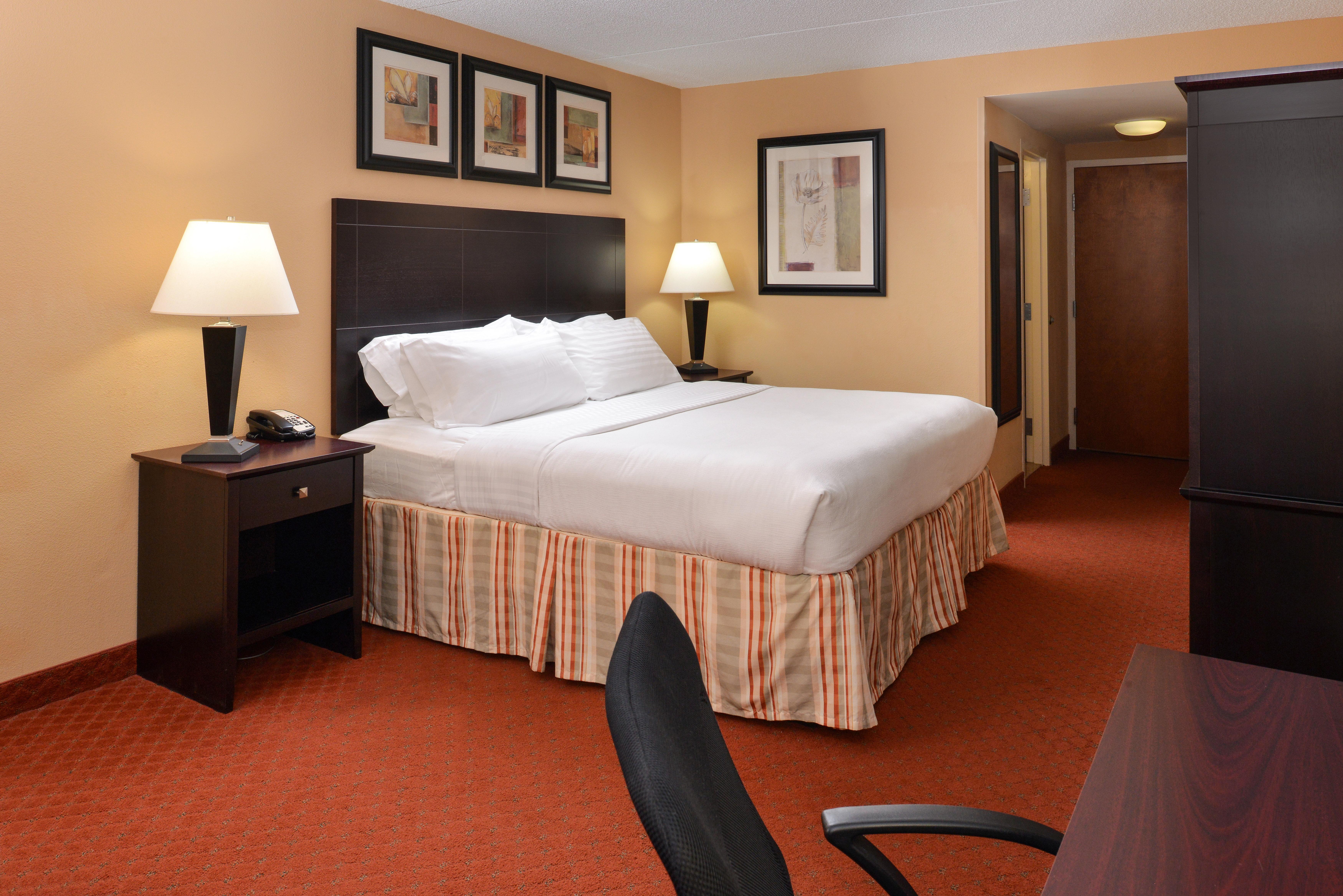Holiday Inn Martinsburg By Ihg Εξωτερικό φωτογραφία