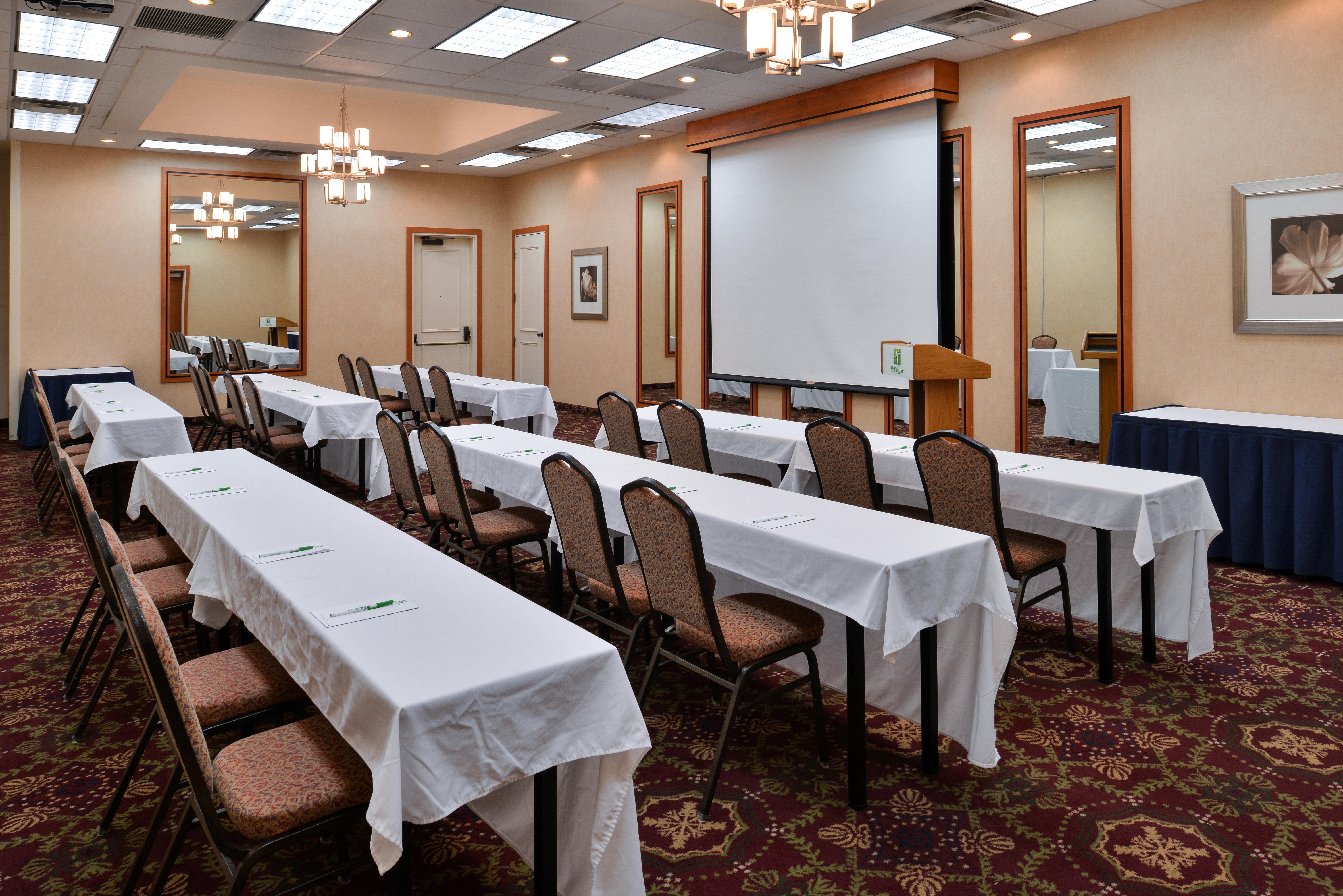 Holiday Inn Martinsburg By Ihg Εξωτερικό φωτογραφία
