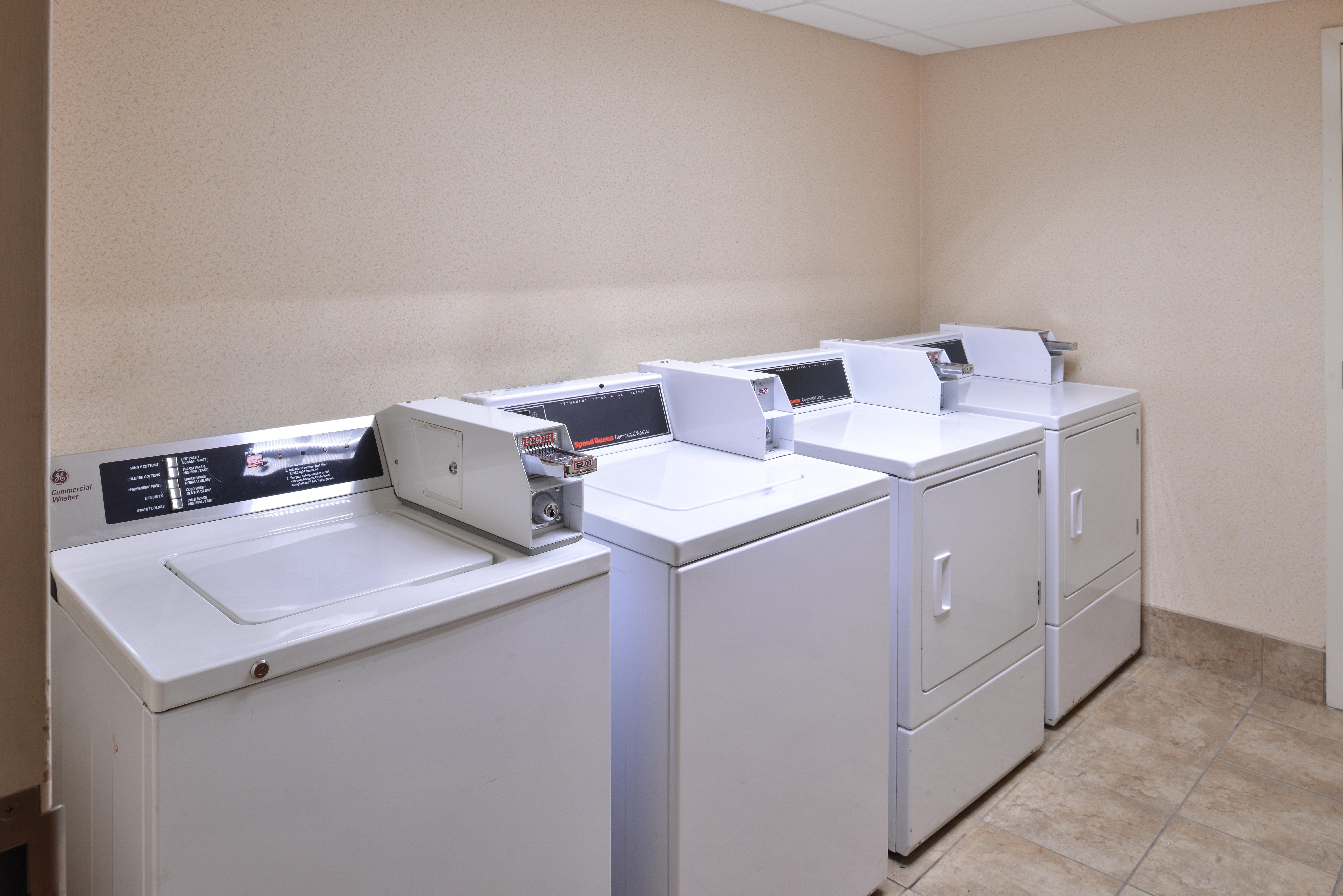 Holiday Inn Martinsburg By Ihg Εξωτερικό φωτογραφία